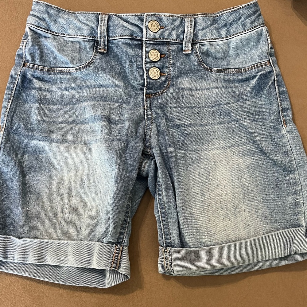 SO Denim Shorts